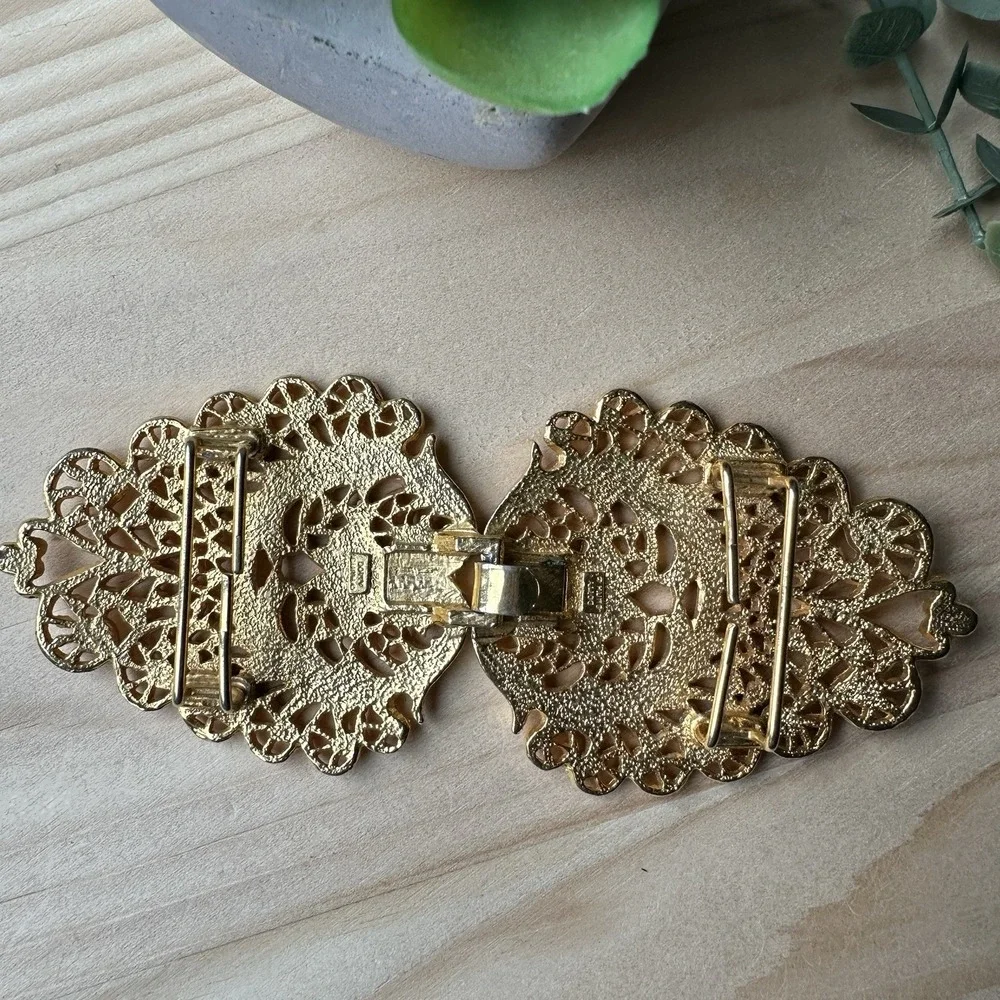 VTG Dotty Smith‎ Belt Buckle 5 Inch Ornate Gold Plated Open Interlocking 2 Piece
